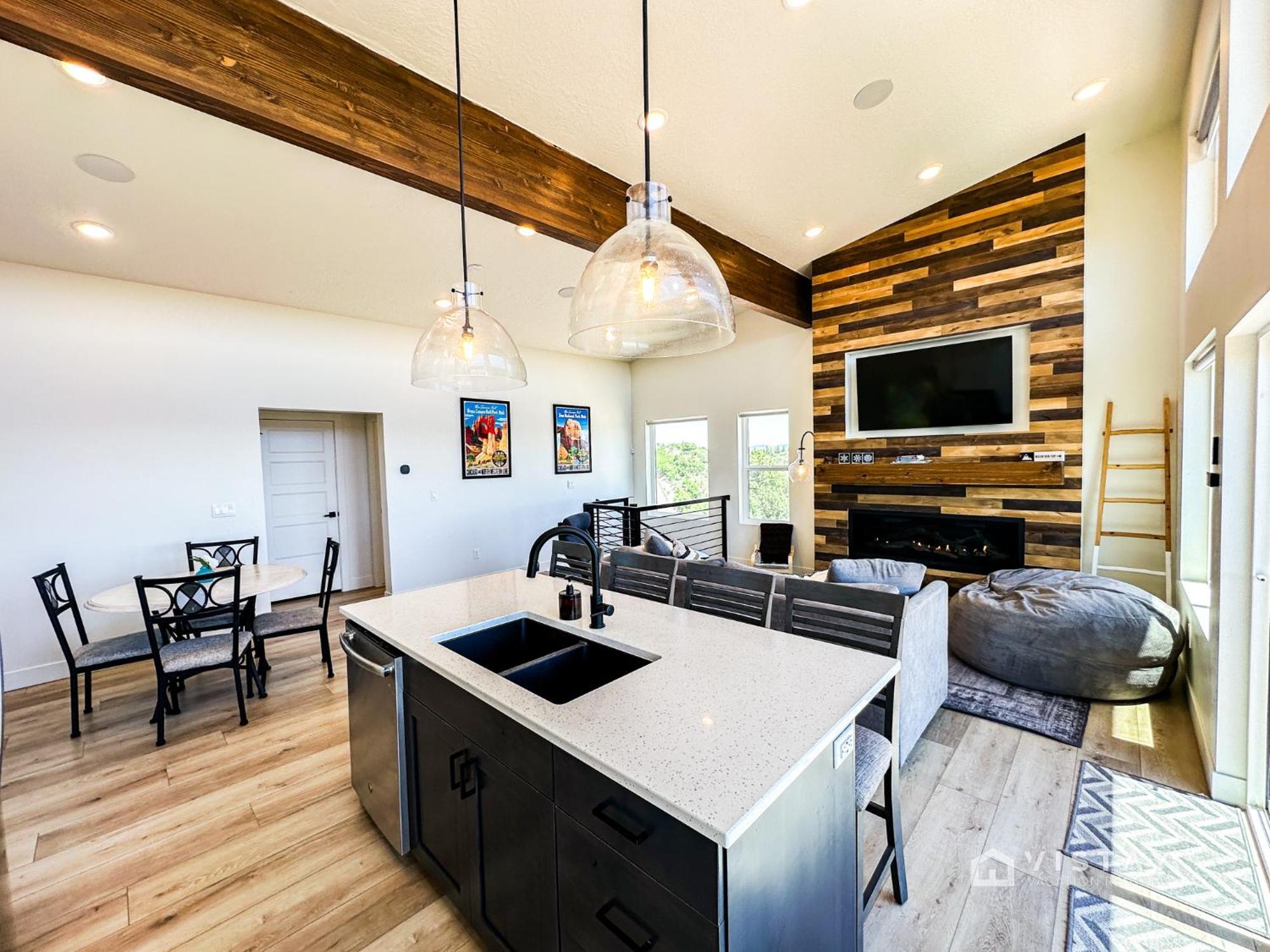 Bryce View Cabin - New Cabin With Amazing Views! Alton المظهر الخارجي الصورة